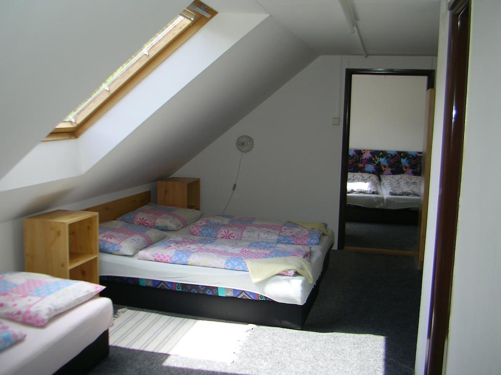 Pension Hubert Rozvadov Zimmer foto